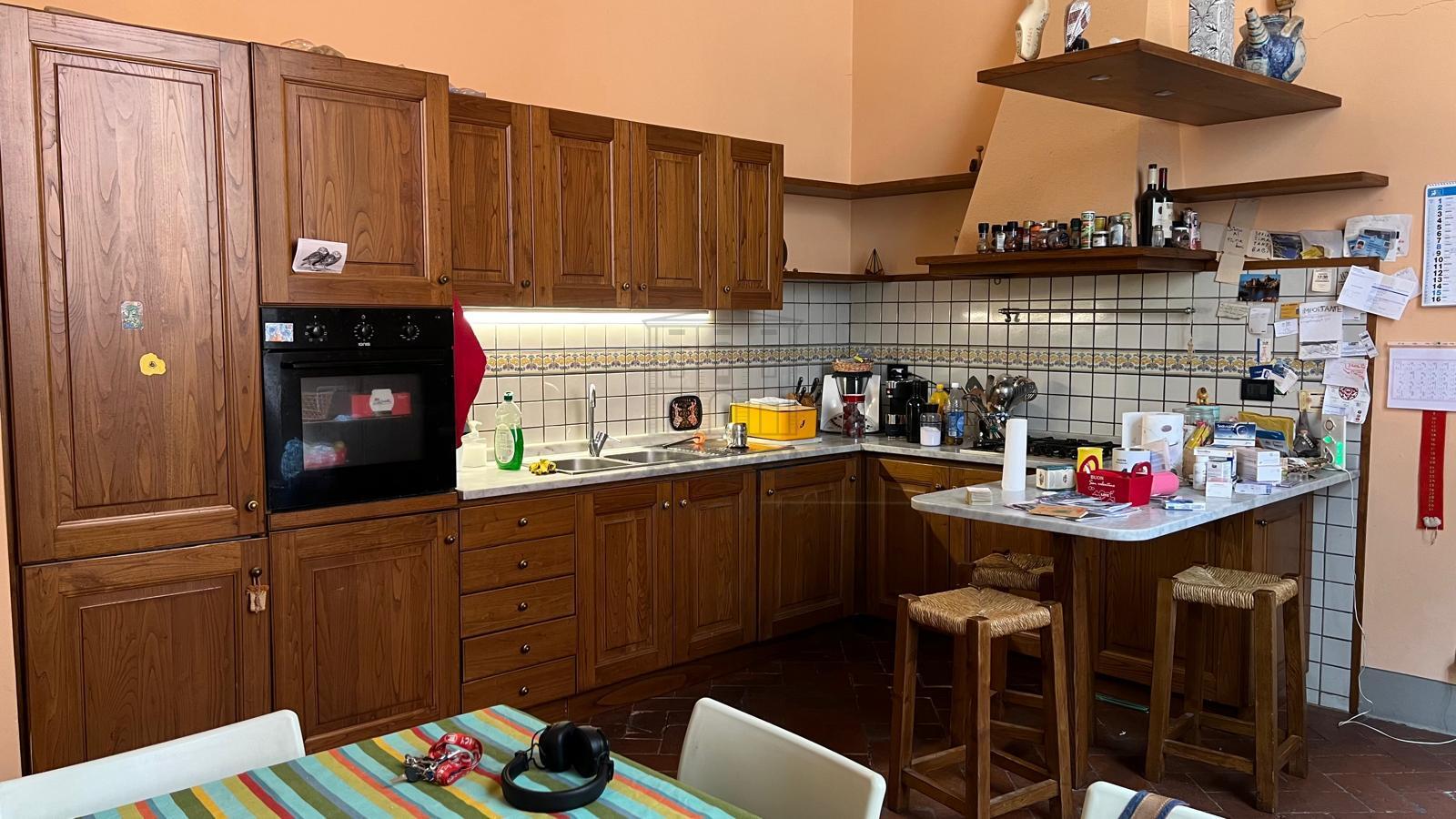 Appartamento in affitto in piazza san michele 4, Lucca