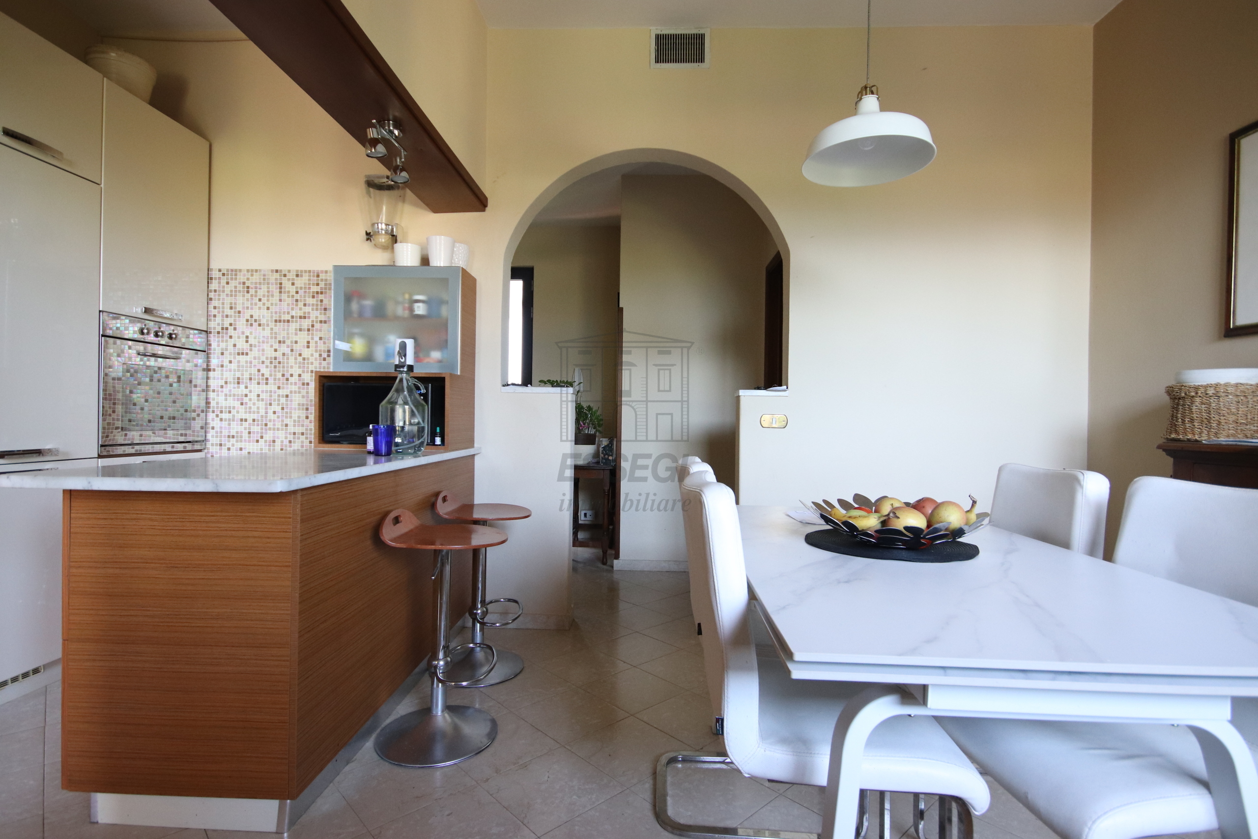 Villa con giardino in via di paganico 115, Capannori