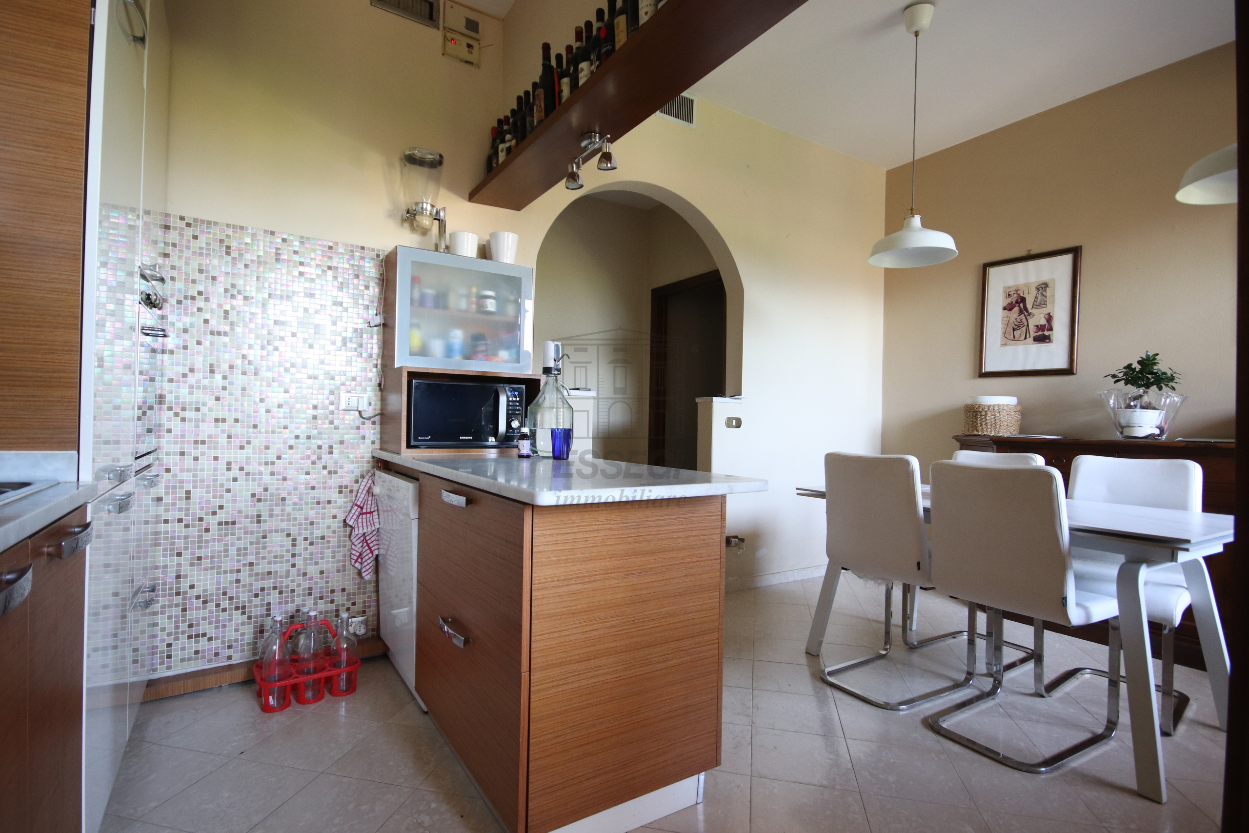 Villa con giardino in via di paganico 115, Capannori