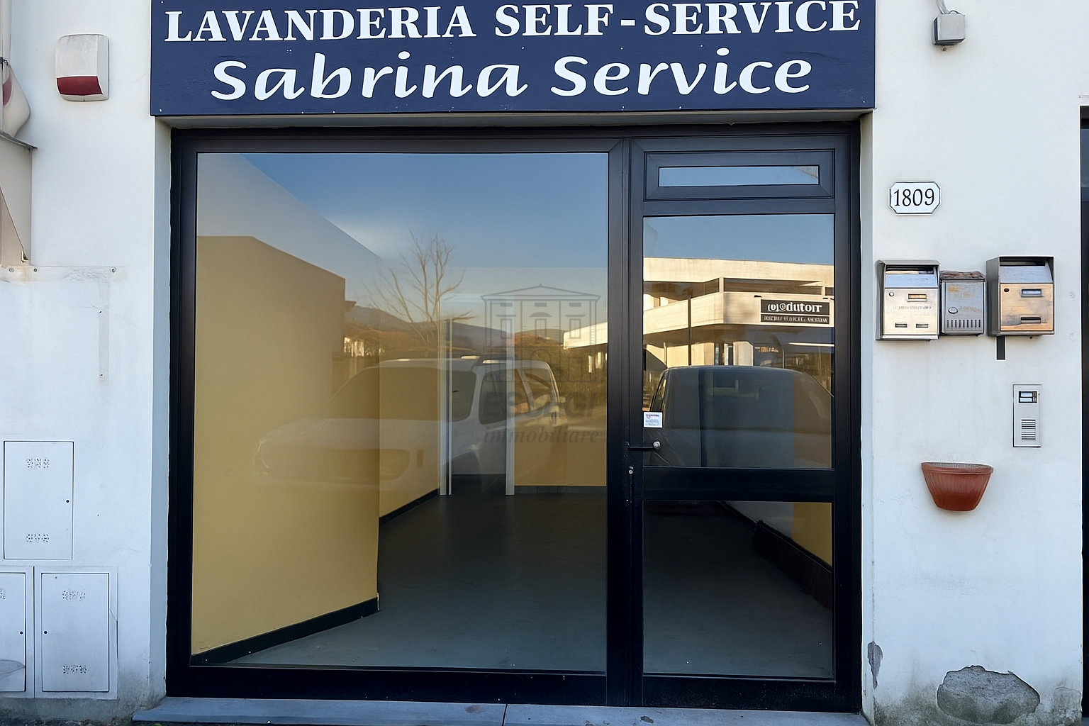 Capannone in affitto in viale giacomo puccini 1813, Lucca