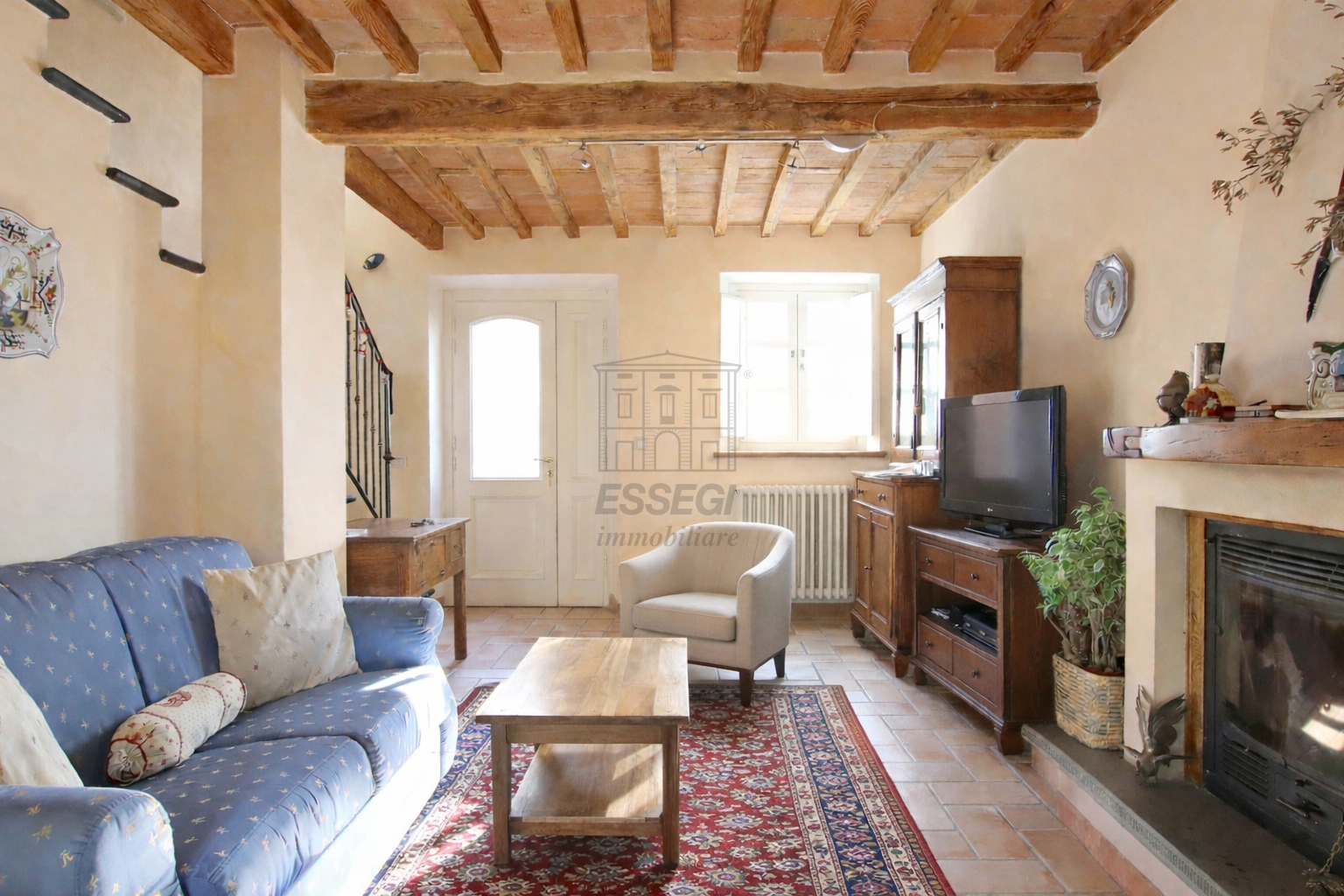 Casa indipendente con giardino in via di mezzo 5, Capannori