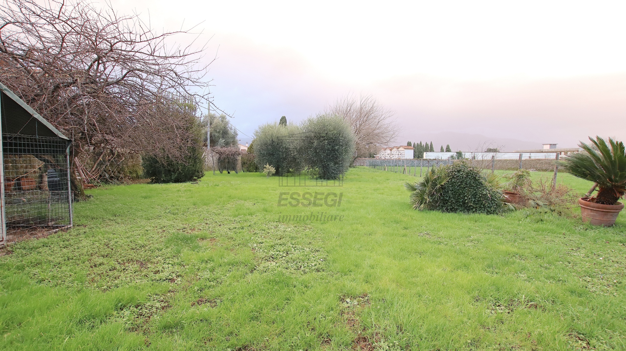 Casa indipendente con giardino in via della santissima annunziata 531, Lucca