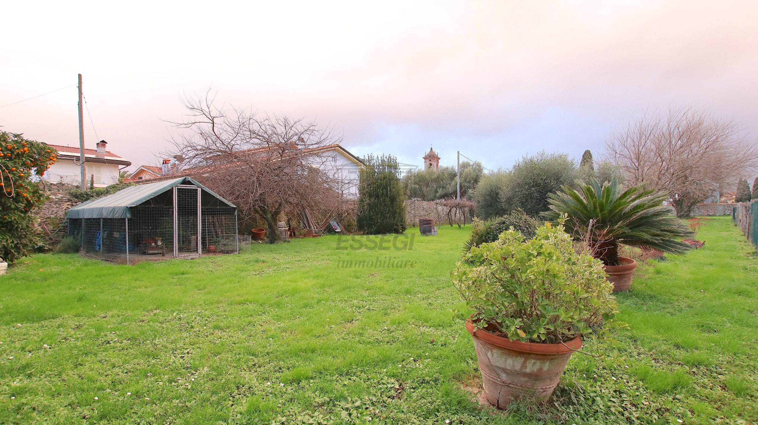 Casa indipendente con giardino in via della santissima annunziata 531, Lucca