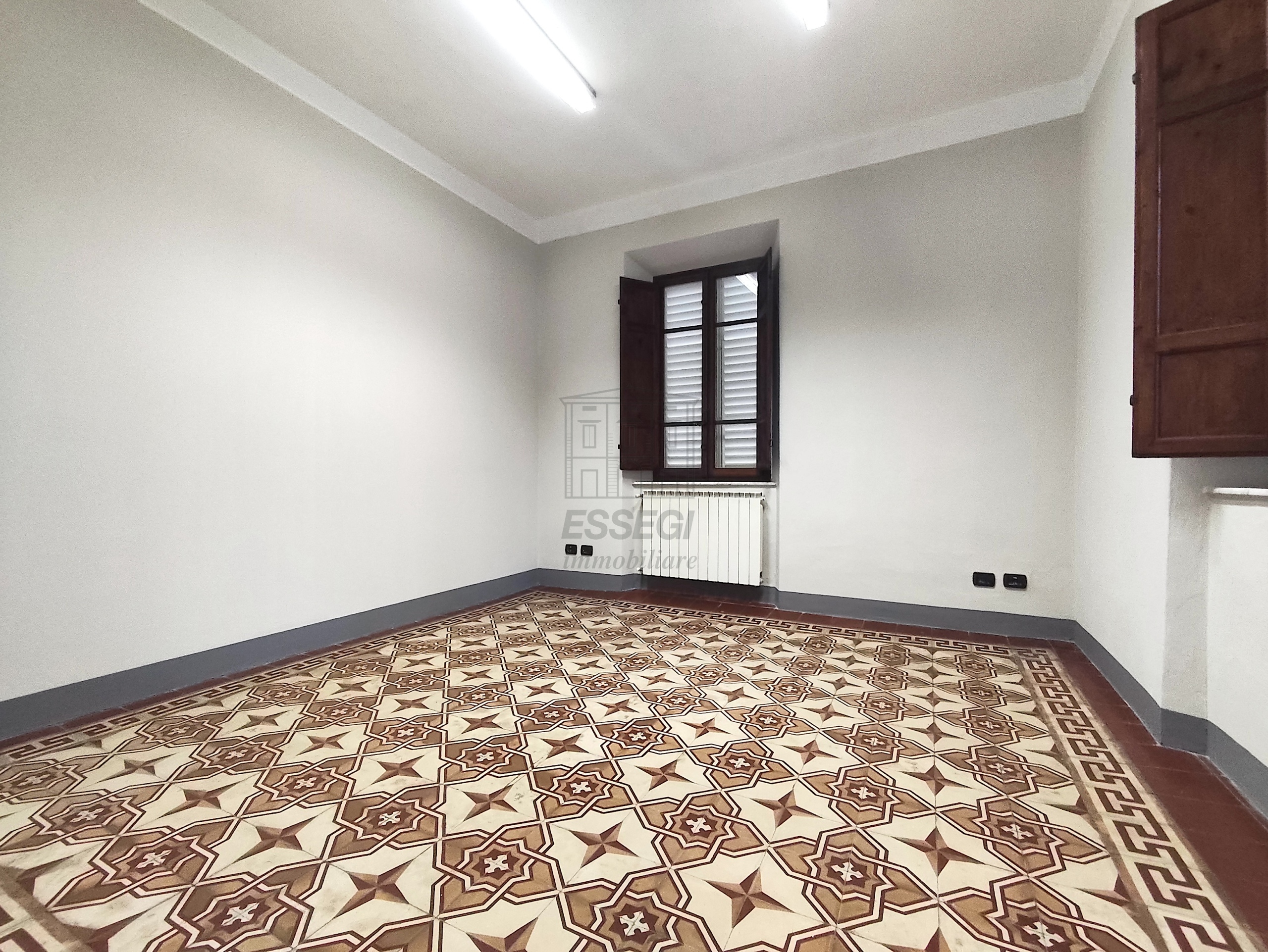 Ufficio in affitto in via pietro paolini 154, Lucca