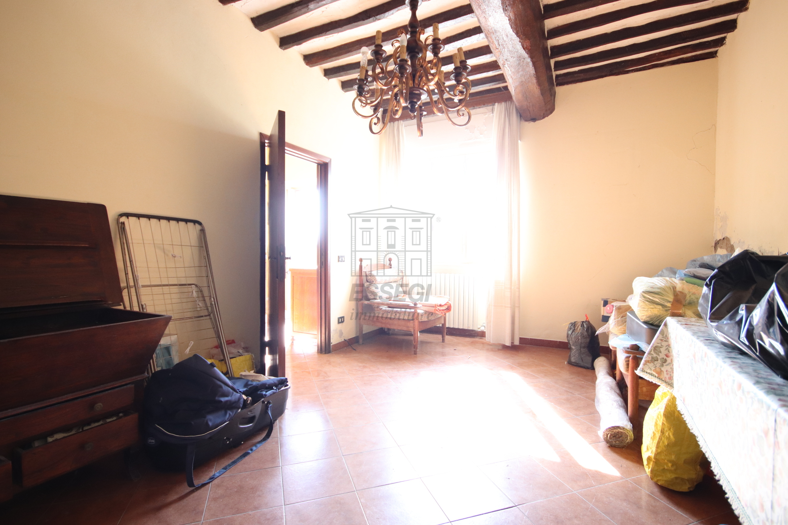 Casa indipendente con giardino in via di sant'alessio 3770, Lucca