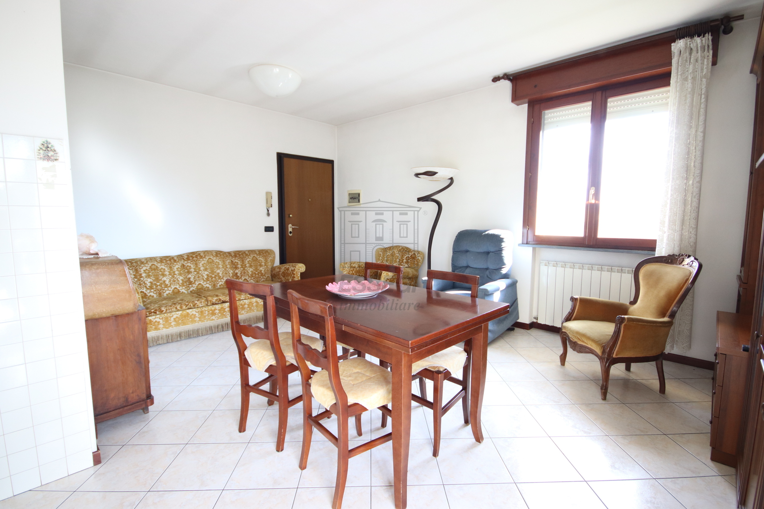 Quadrilocale con terrazzo in via francesco banchieri 82, Capannori