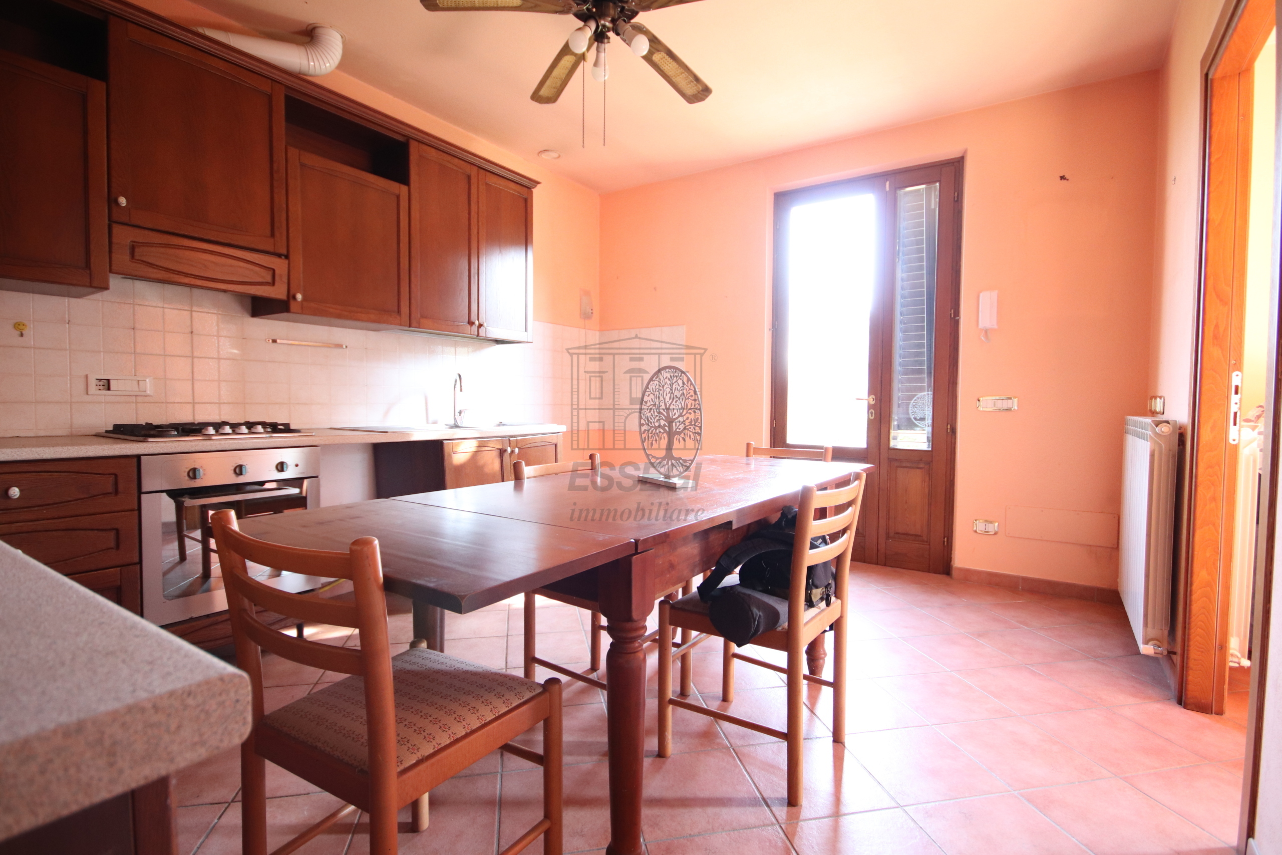 Casa indipendente con giardino in via di tiglio 611, Capannori