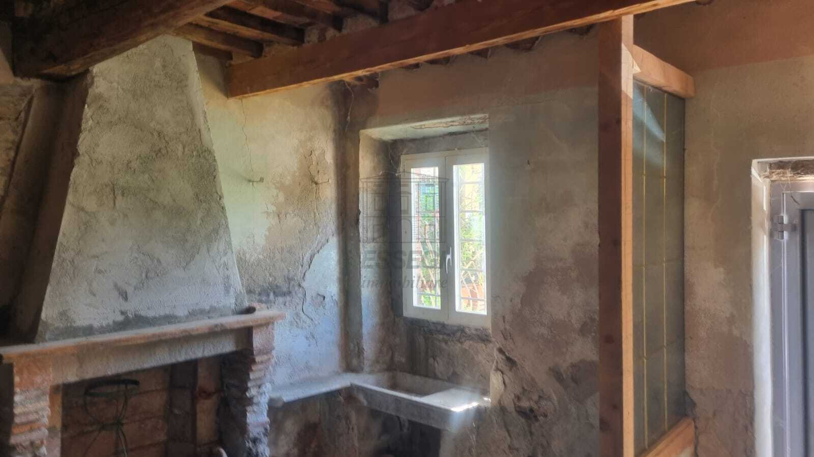 Casa indipendente nuova a Lucca