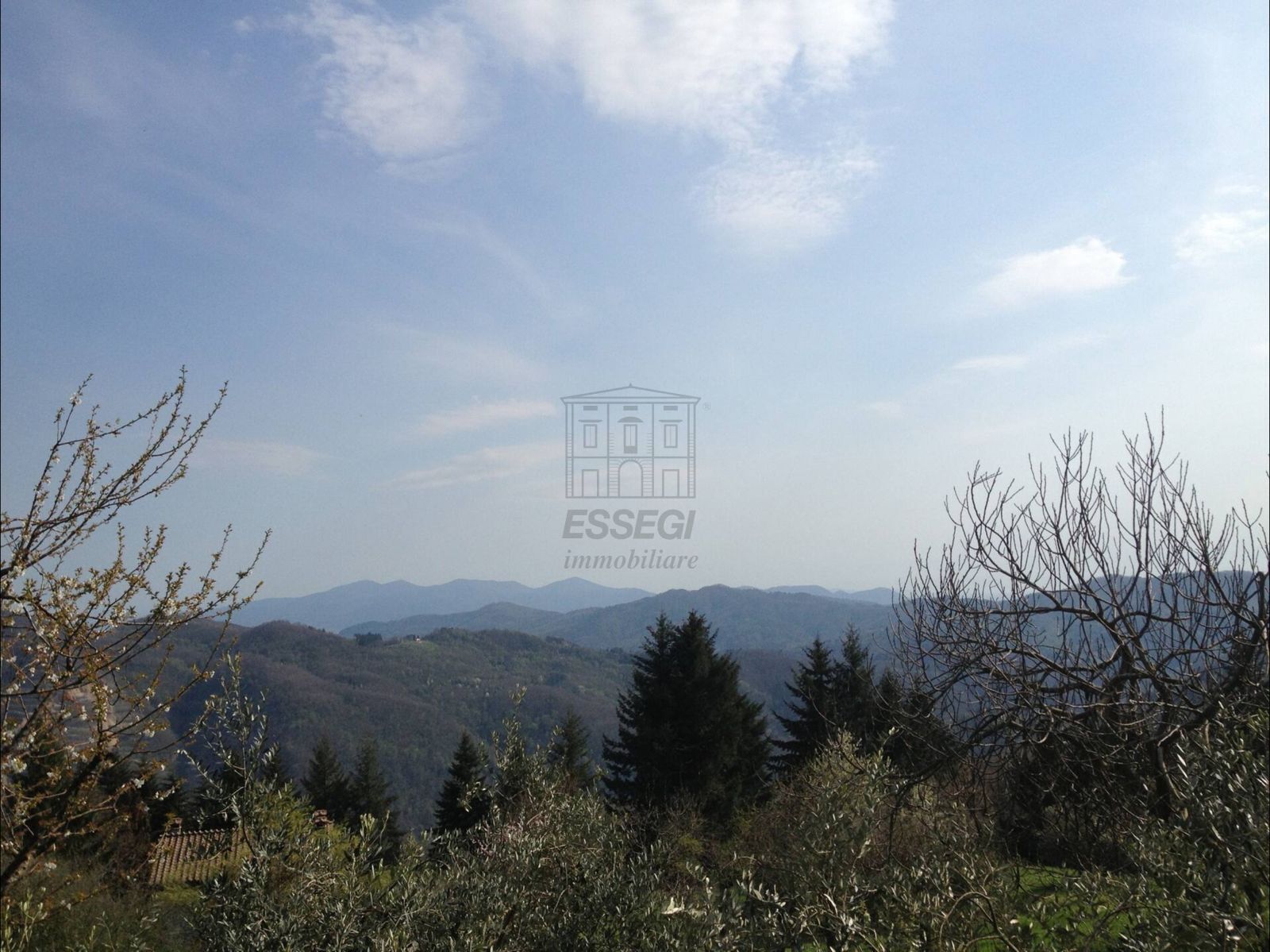 Casa indipendente con giardino in localit� carraia 7, Pescaglia
