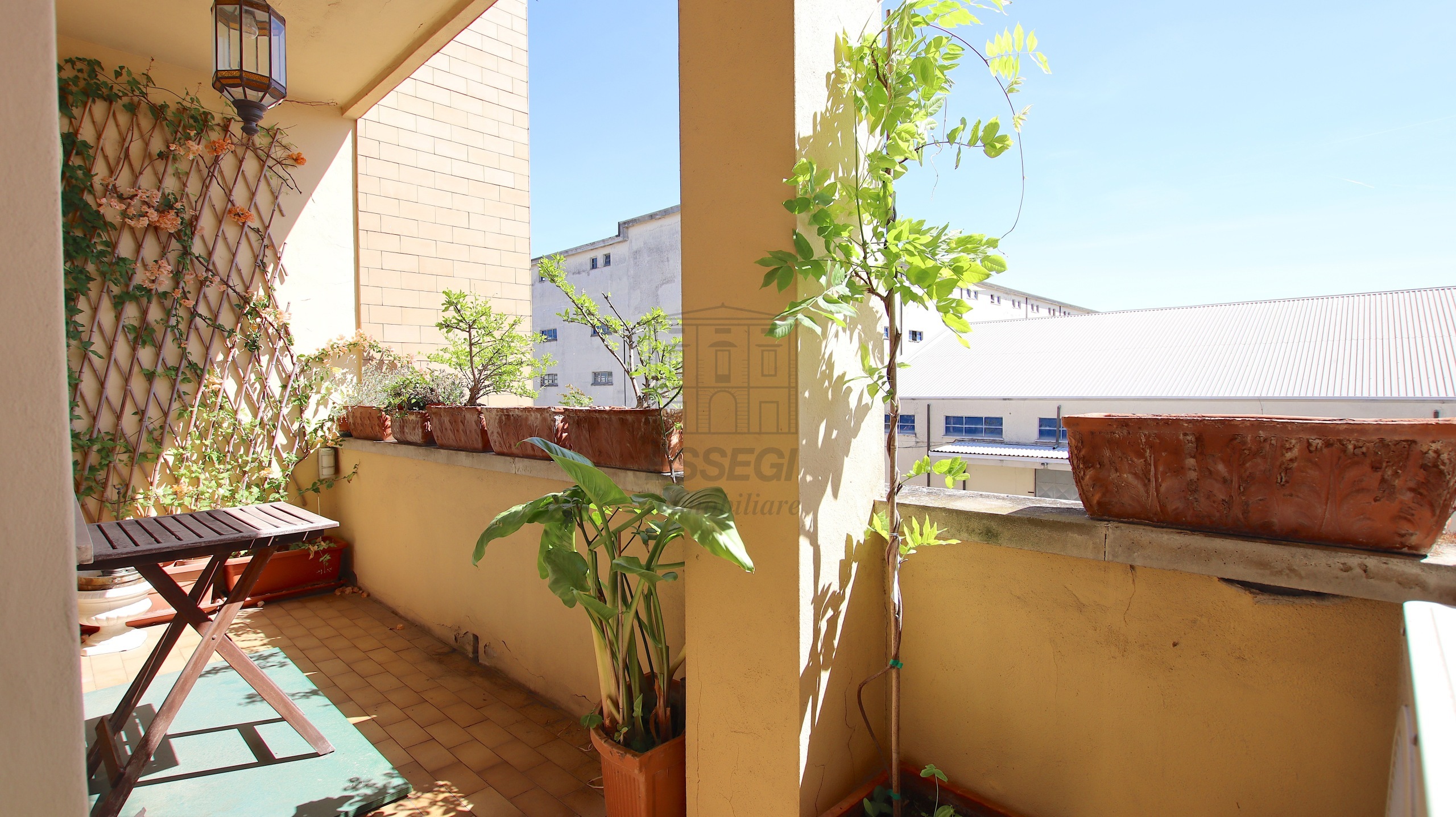Appartamento con box in viale giovanni pacini 115, Lucca