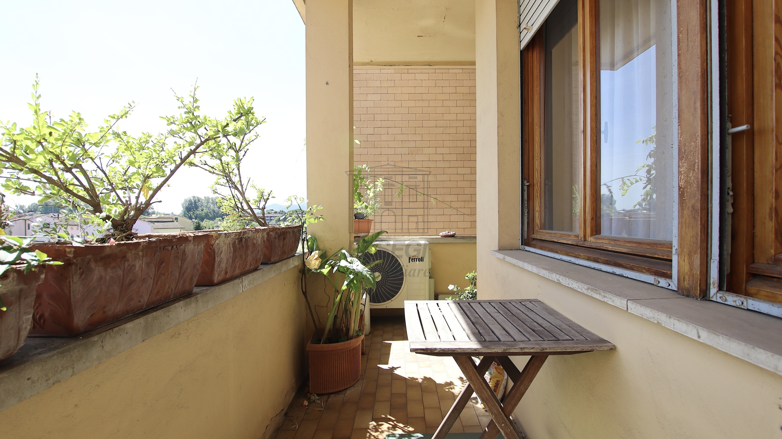 Appartamento con box in viale giovanni pacini 115, Lucca