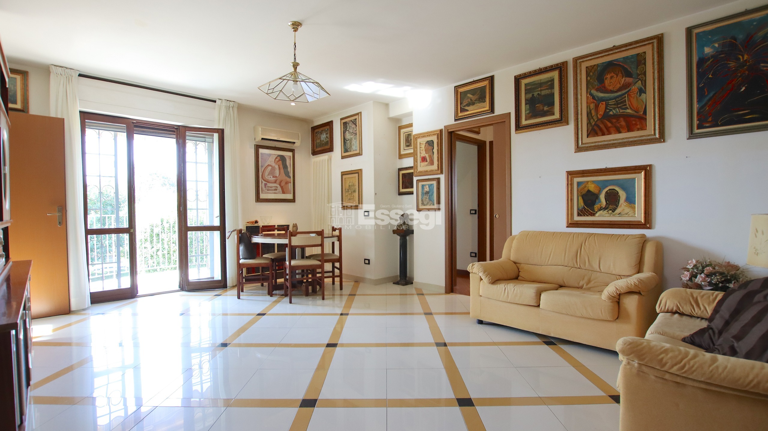 Appartamento con terrazzo in via vecchia pesciatina traversa iv 1501, Lucca