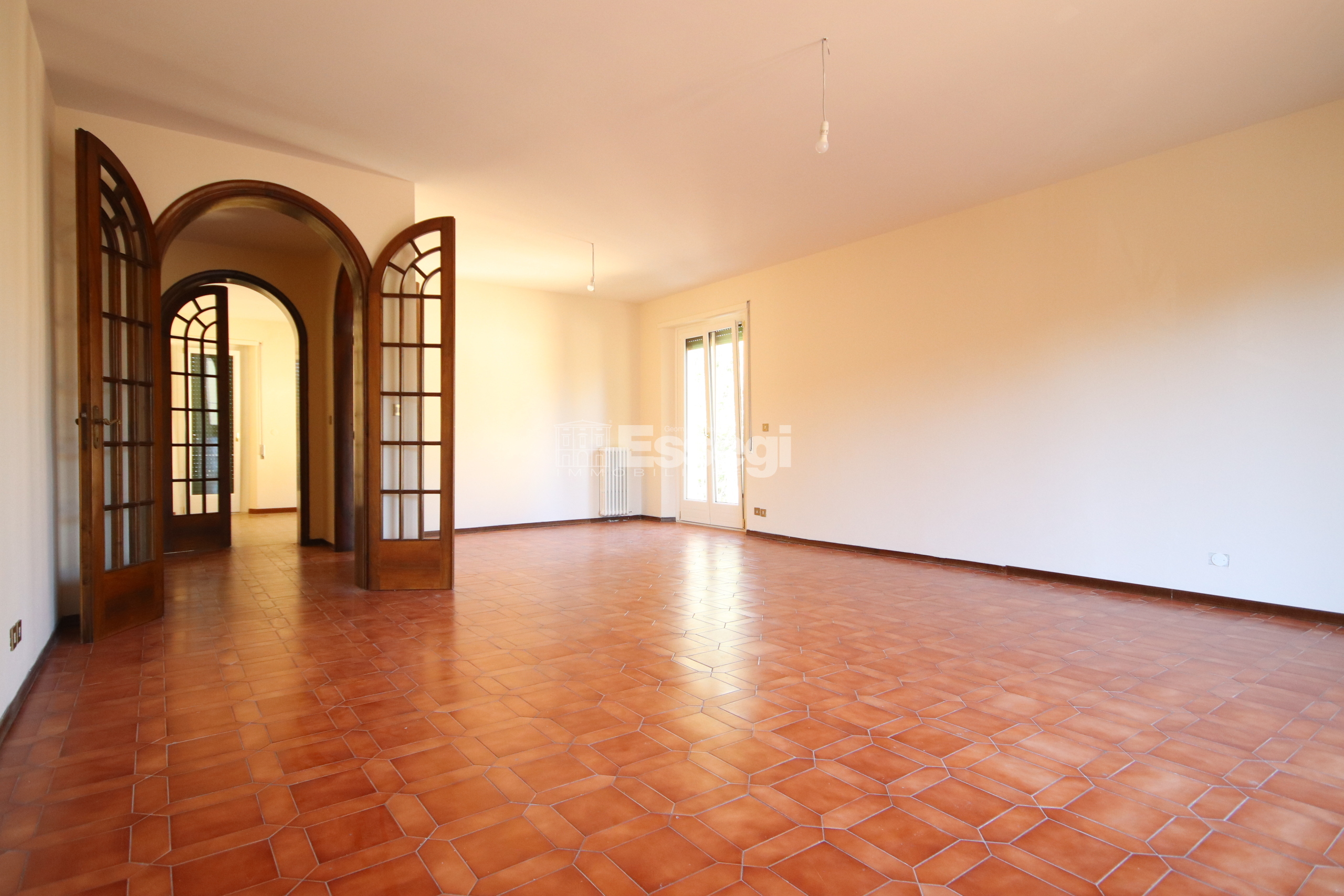 Appartamento con giardino in via della grotta 251, Lucca