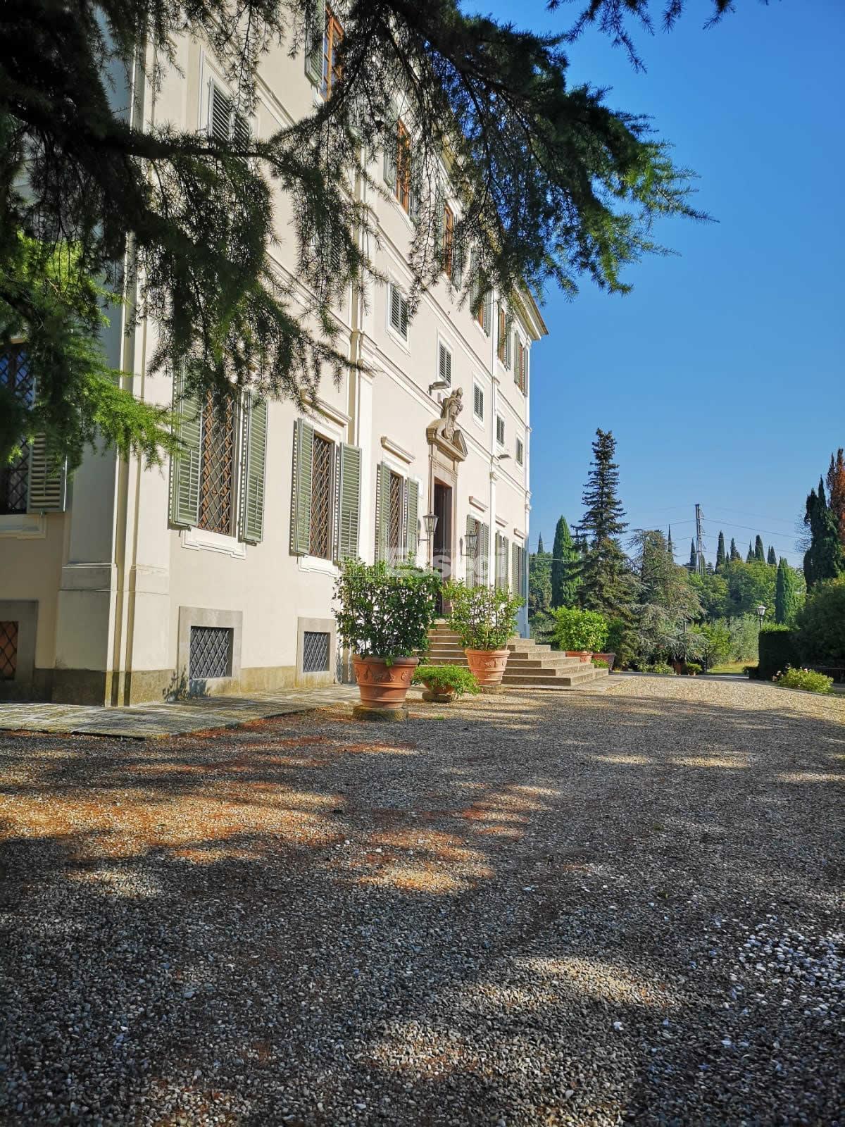 Villa ristrutturata a Pistoia
