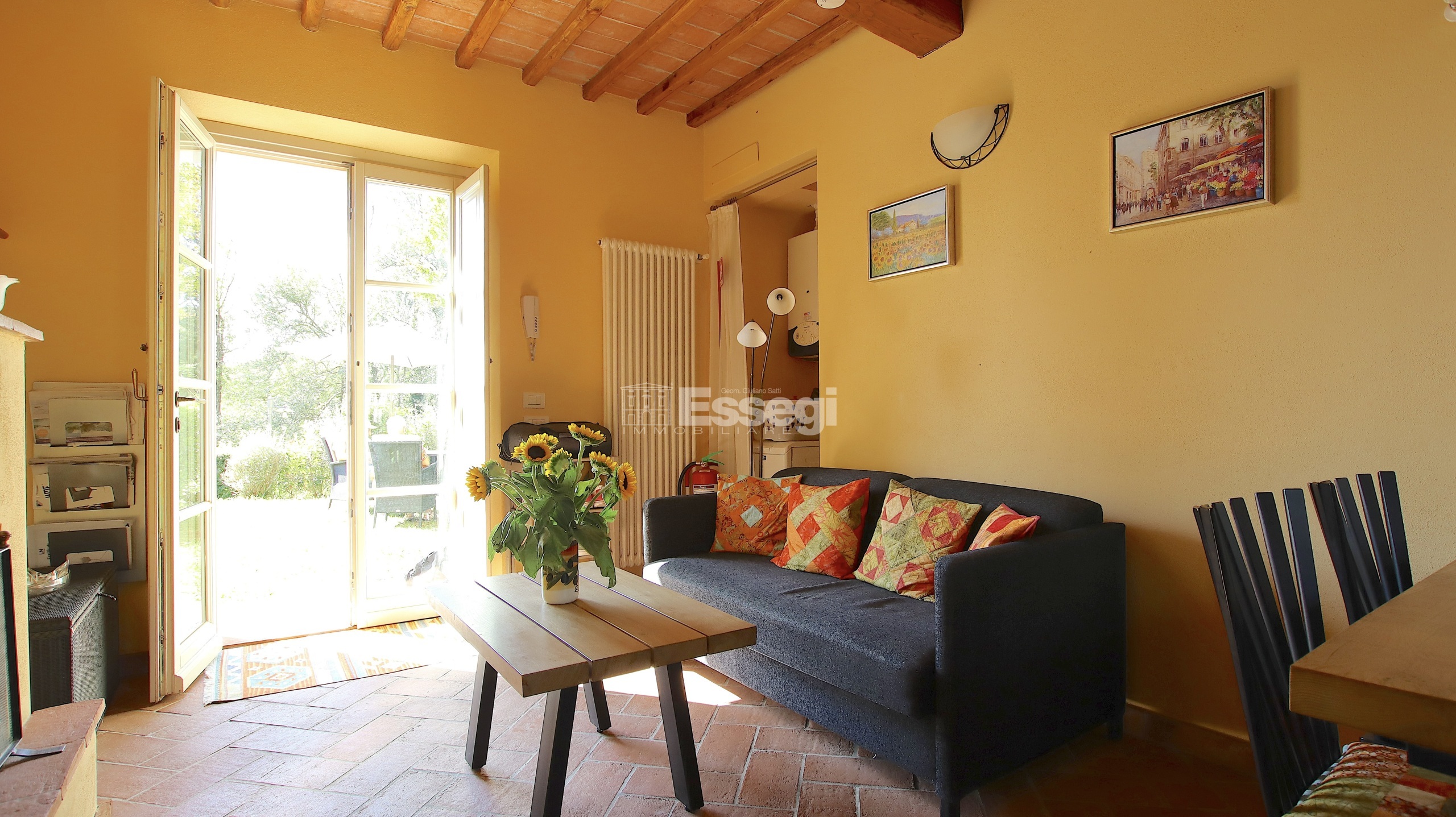 Villetta a schiera con giardino a Lucca