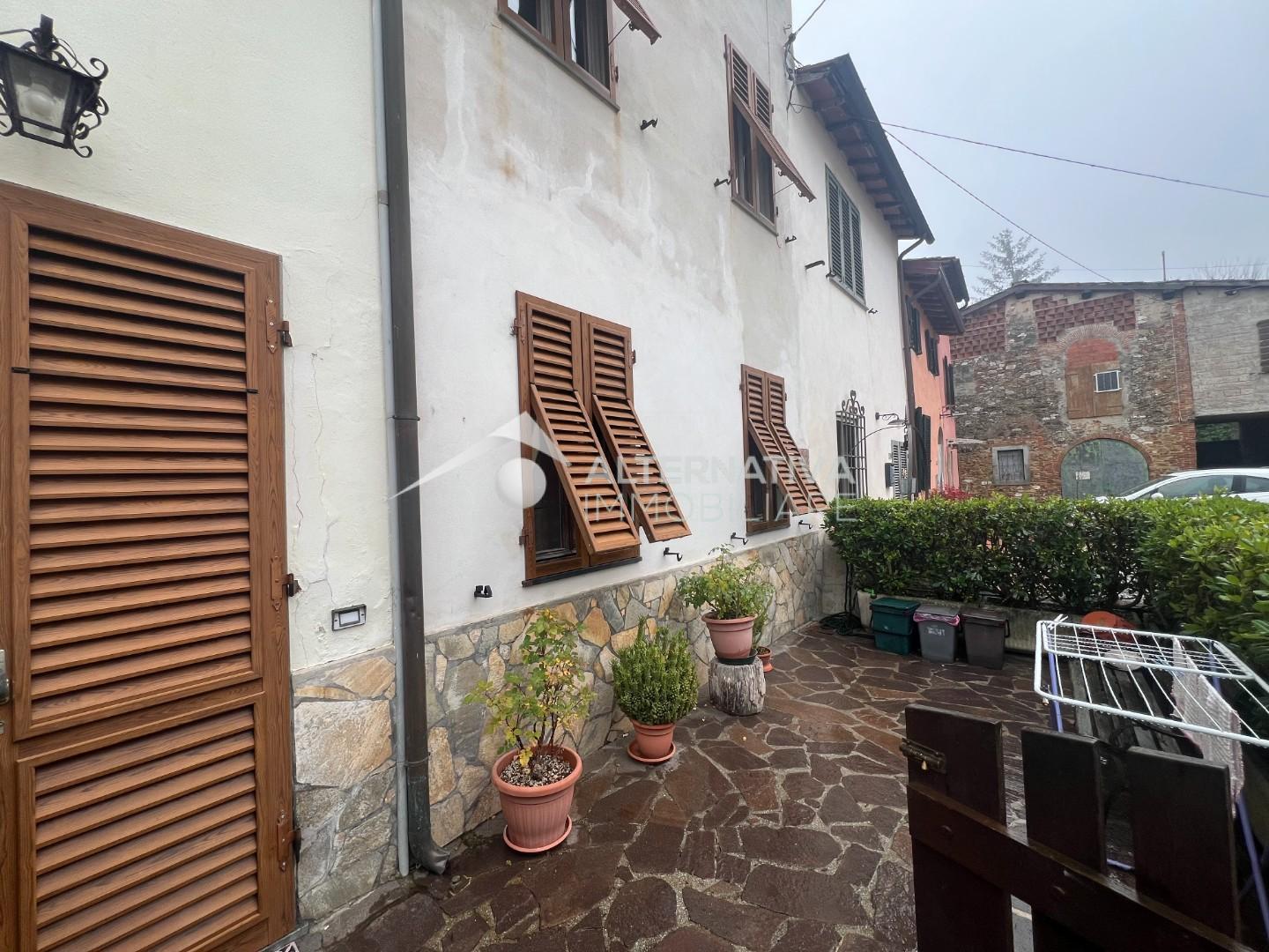 Casa indipendente in vendita, Lucca meati