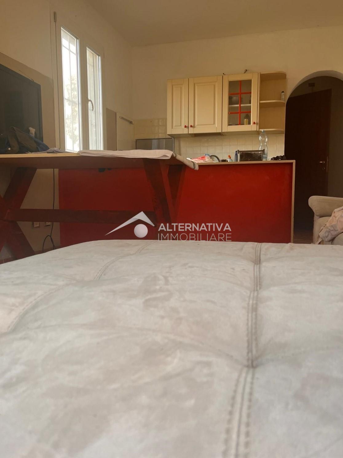 Villa con giardino, Pisa coltano