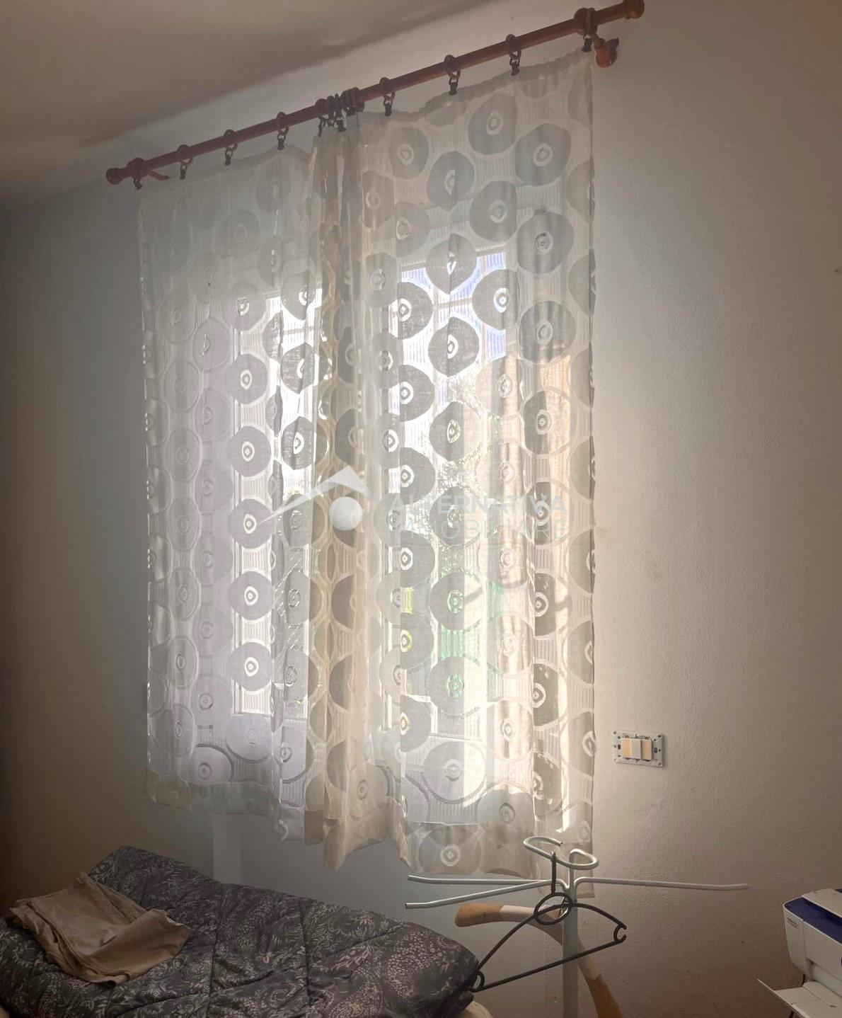 Villa con giardino, Pisa coltano