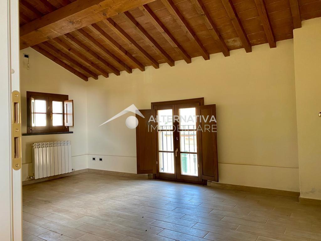 Attico nuovo, San Giuliano Terme asciano