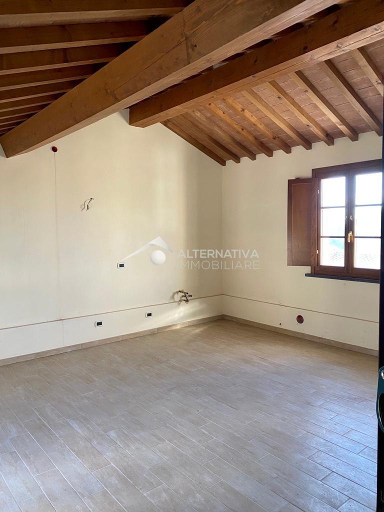 Attico nuovo, San Giuliano Terme asciano