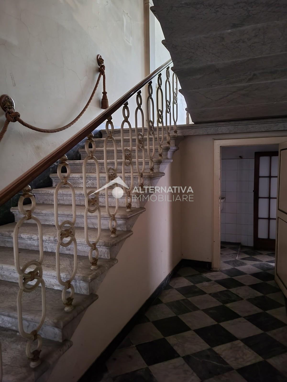 Villa con giardino, Cascina san frediano a settimo