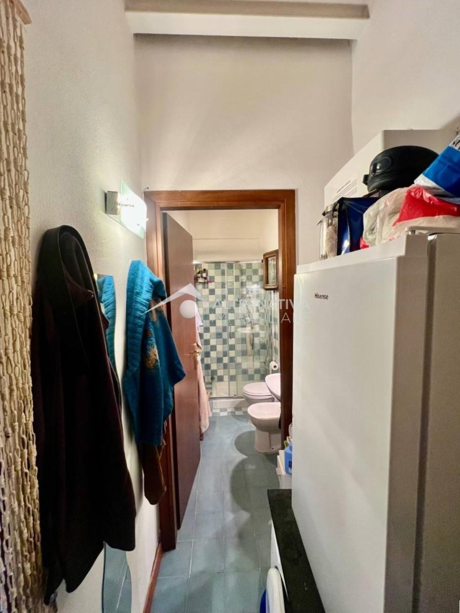 Bilocale ristrutturato, Vicopisano uliveto terme