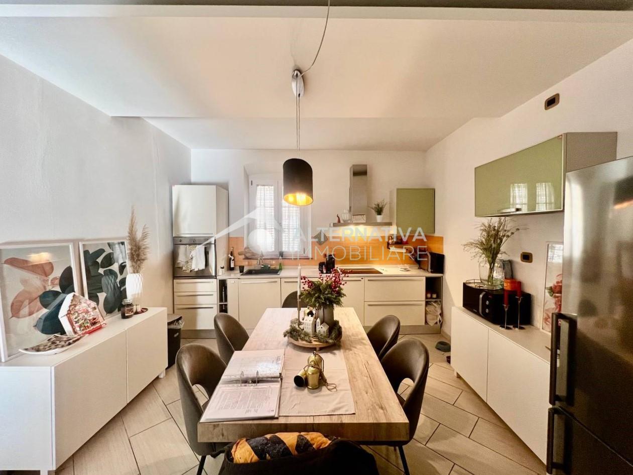 Casa indipendente in vendita, Lucca san pietro a vico