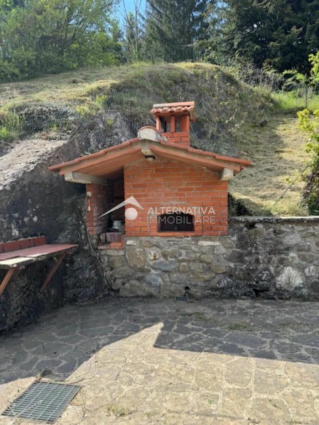Casa indipendente con giardino, Castel San Niccol� cetica