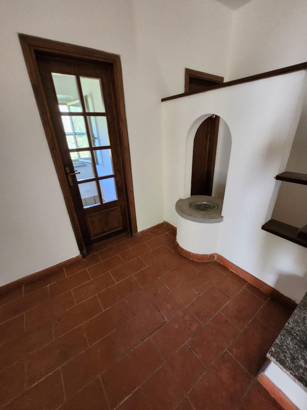 Casa indipendente da ristrutturare a Calci