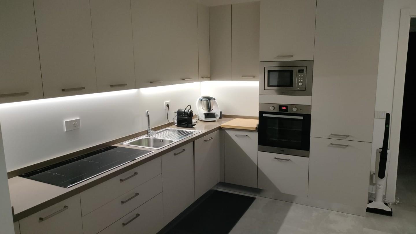 Trilocale arredato in affitto a Pisa