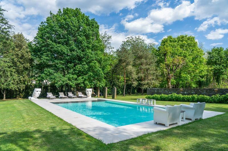 Villa arredata in affitto a Lucca