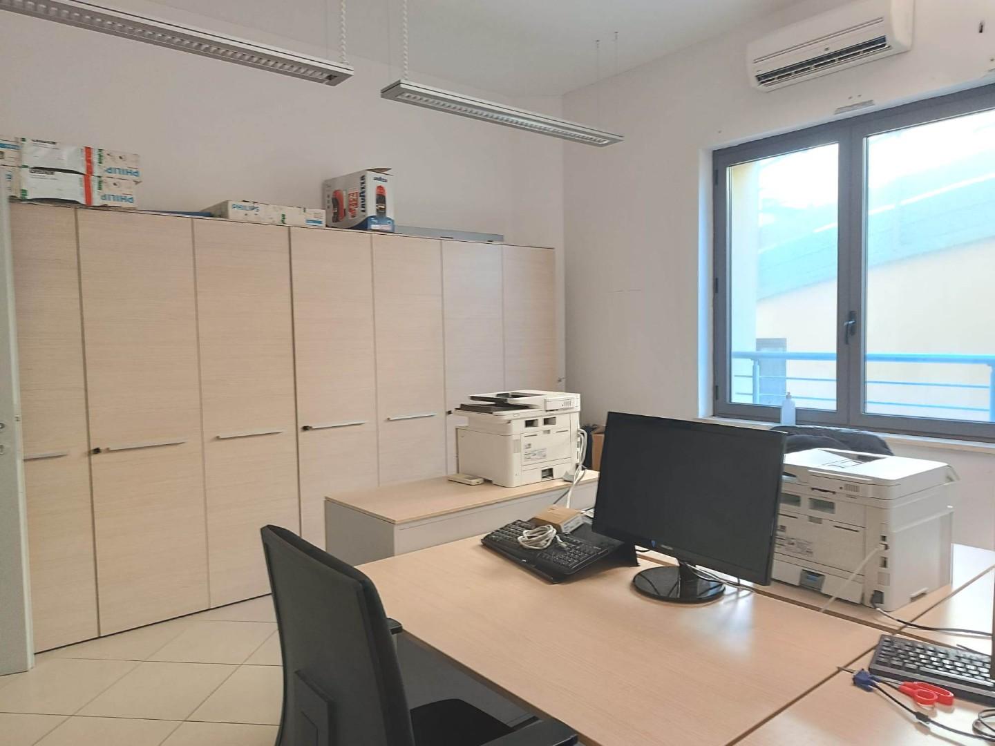 Ufficio in affitto a Pisa