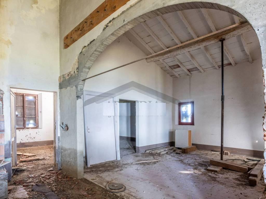 Rustico da ristrutturare, Peccioli legoli