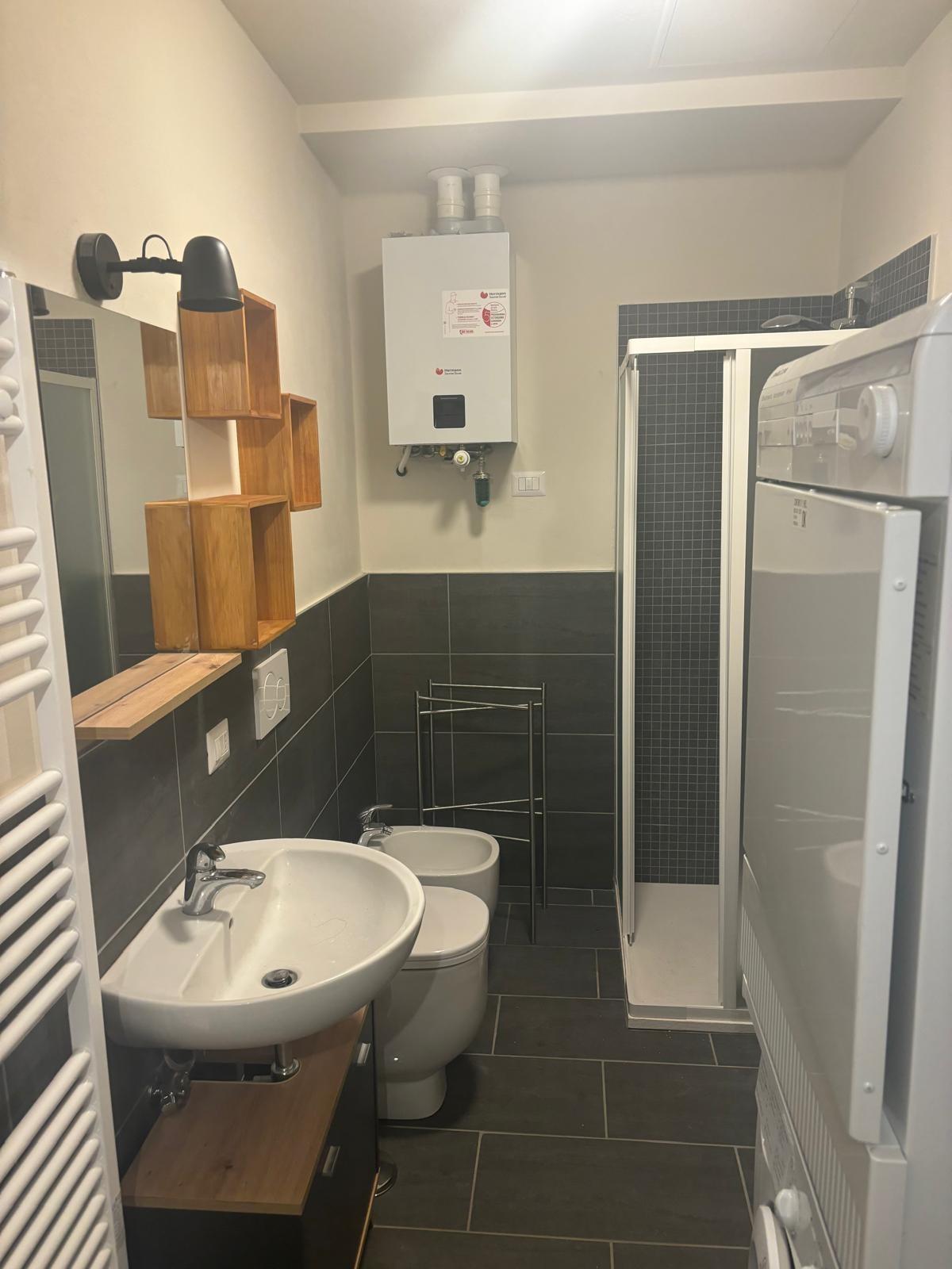 Bilocale arredato in affitto a Pontedera