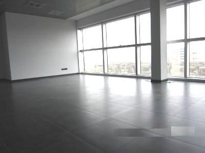 Ufficio nuovo a Pisa