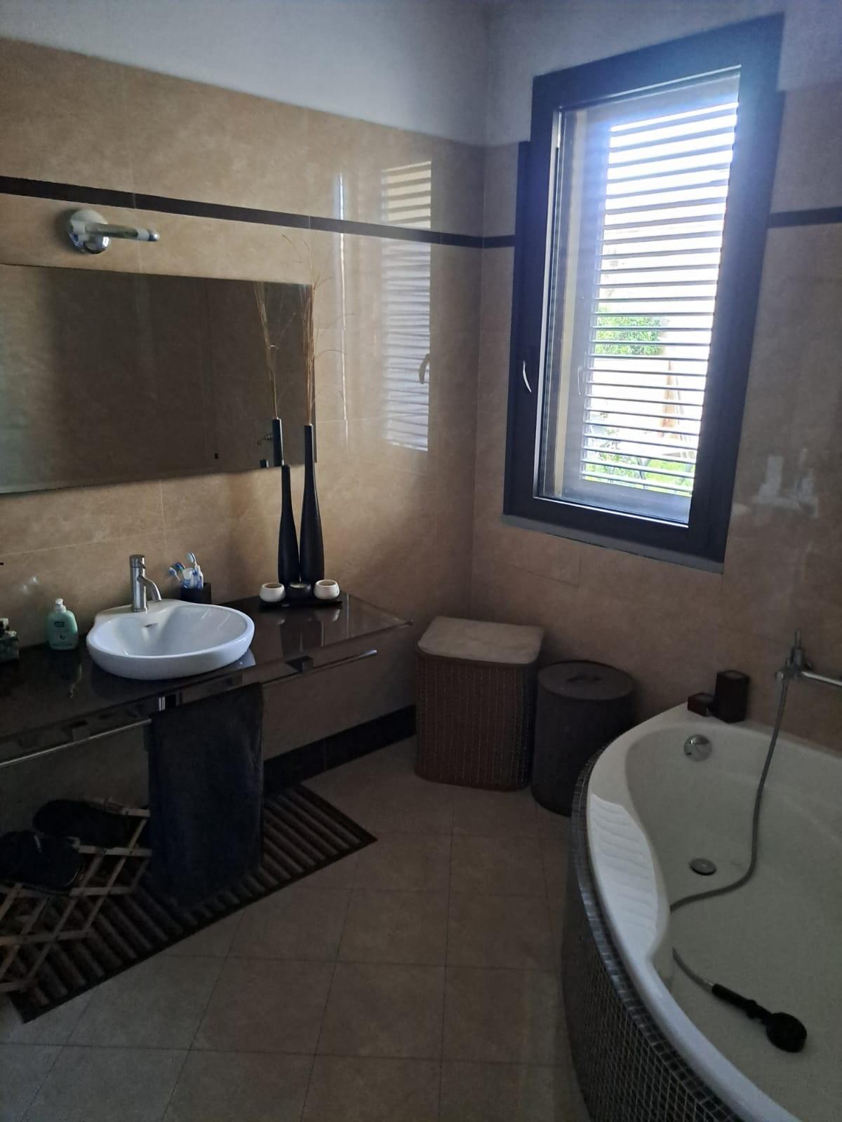 Appartamento con giardino a Cascina