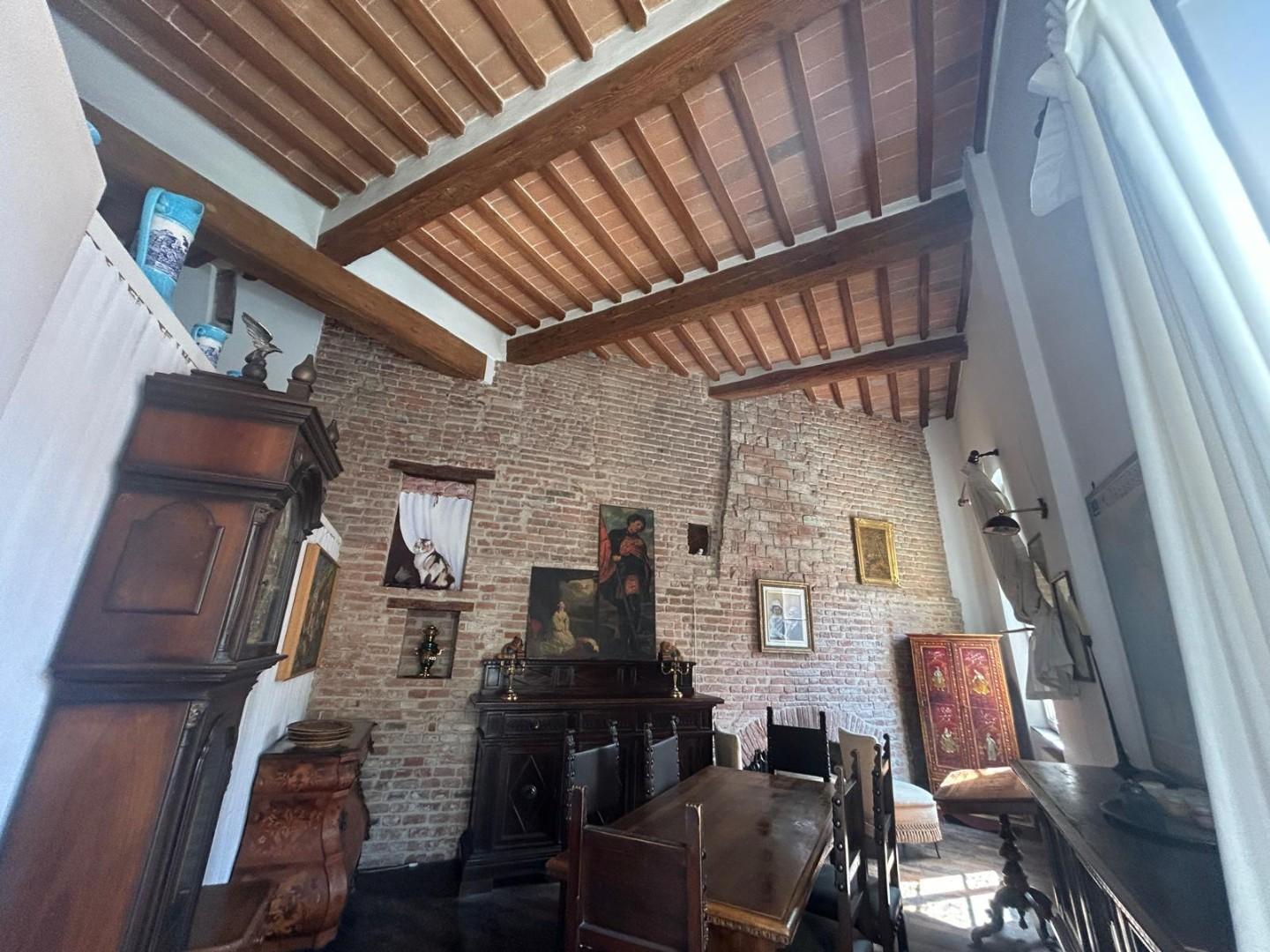 Stabile/Palazzo con terrazzo, Pisa santa maria