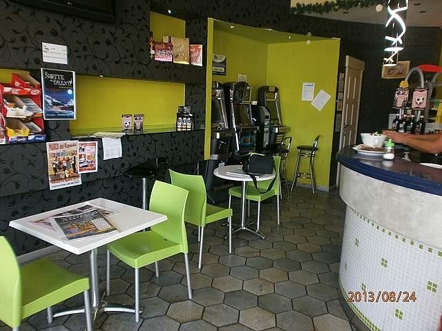 Locale commerciale in affitto a Vicopisano