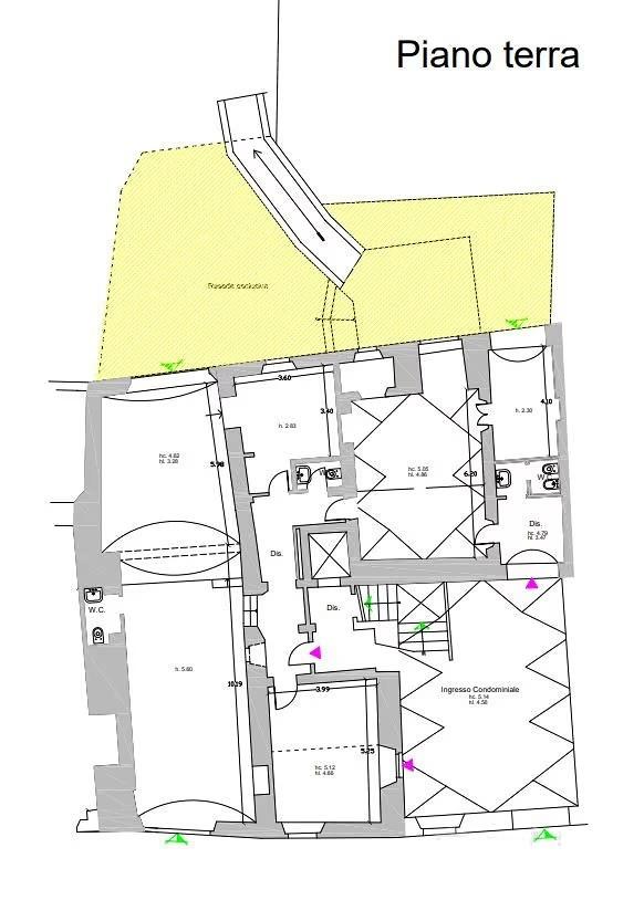 Locale commerciale in vendita a Pistoia