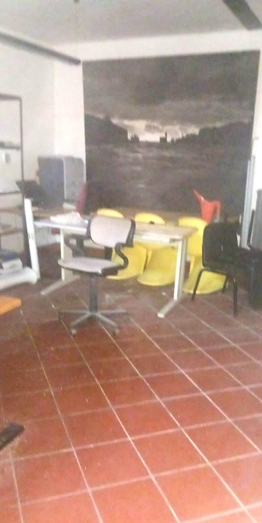 Locale commerciale in affitto, San Giuliano Terme mezzana