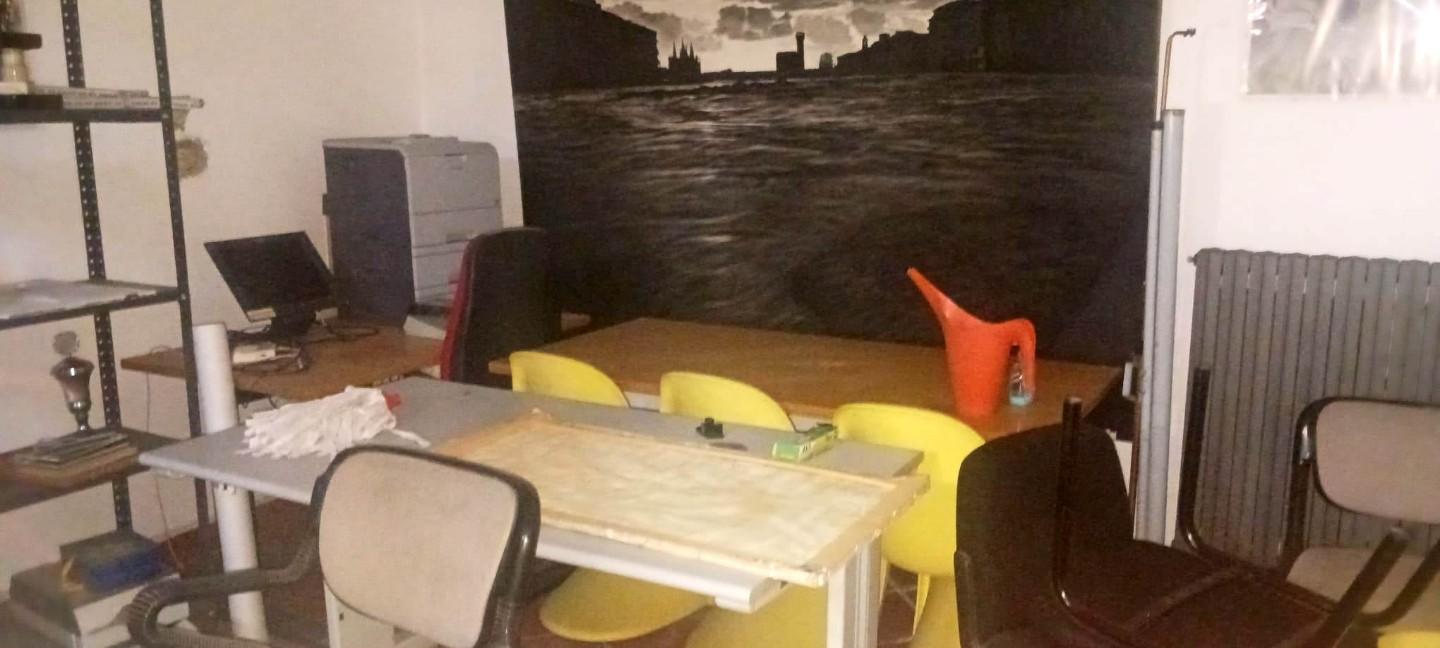 Locale commerciale in affitto, San Giuliano Terme mezzana