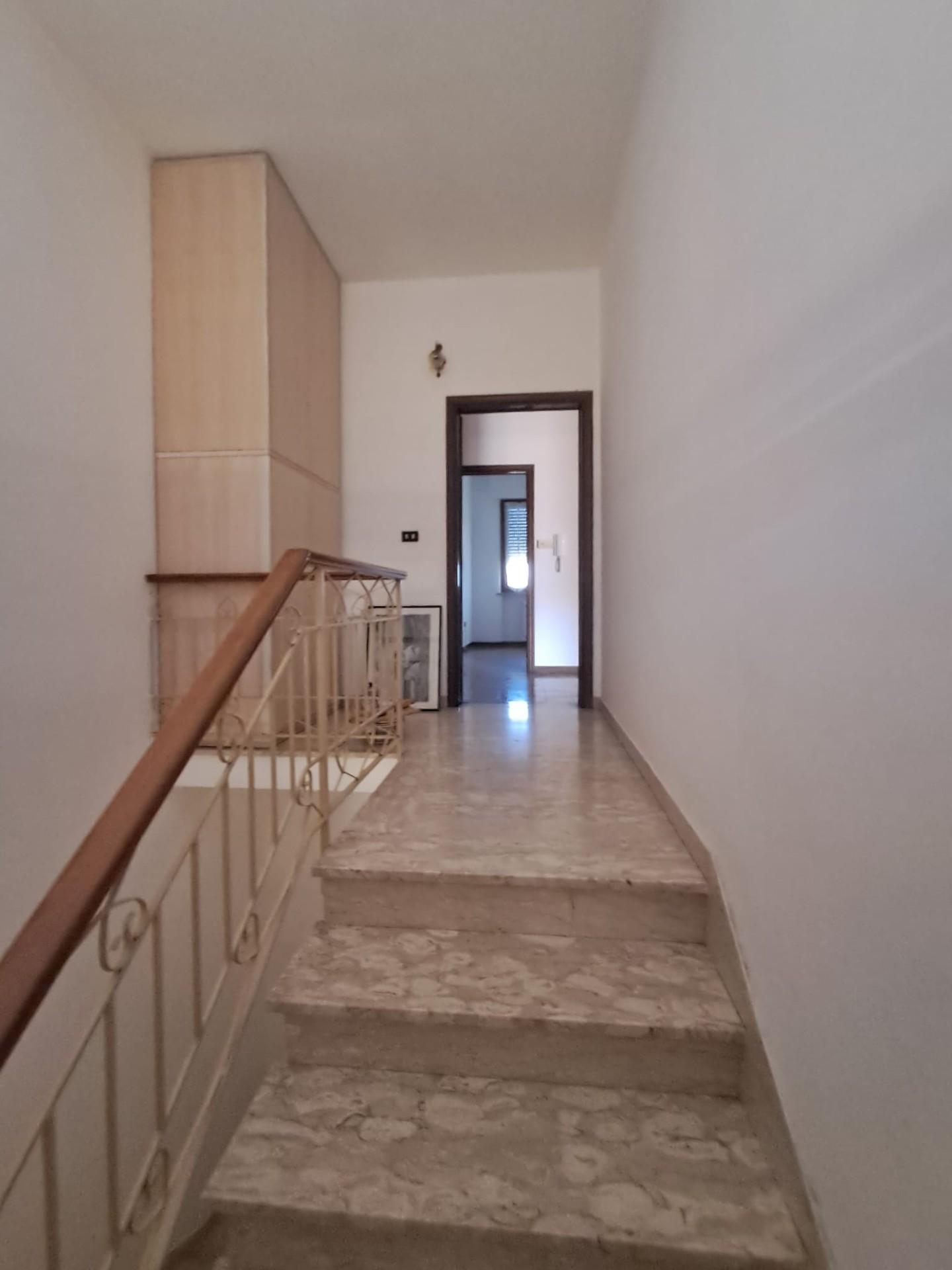 Appartamento arredato in affitto a Calcinaia