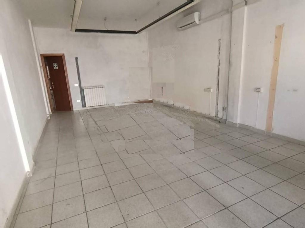 Locale commerciale in affitto, Santa Croce sull'Arno staffoli