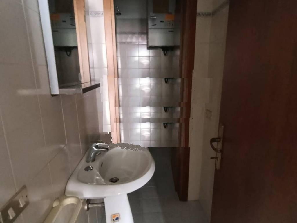 Locale commerciale in affitto, Santa Croce sull'Arno staffoli