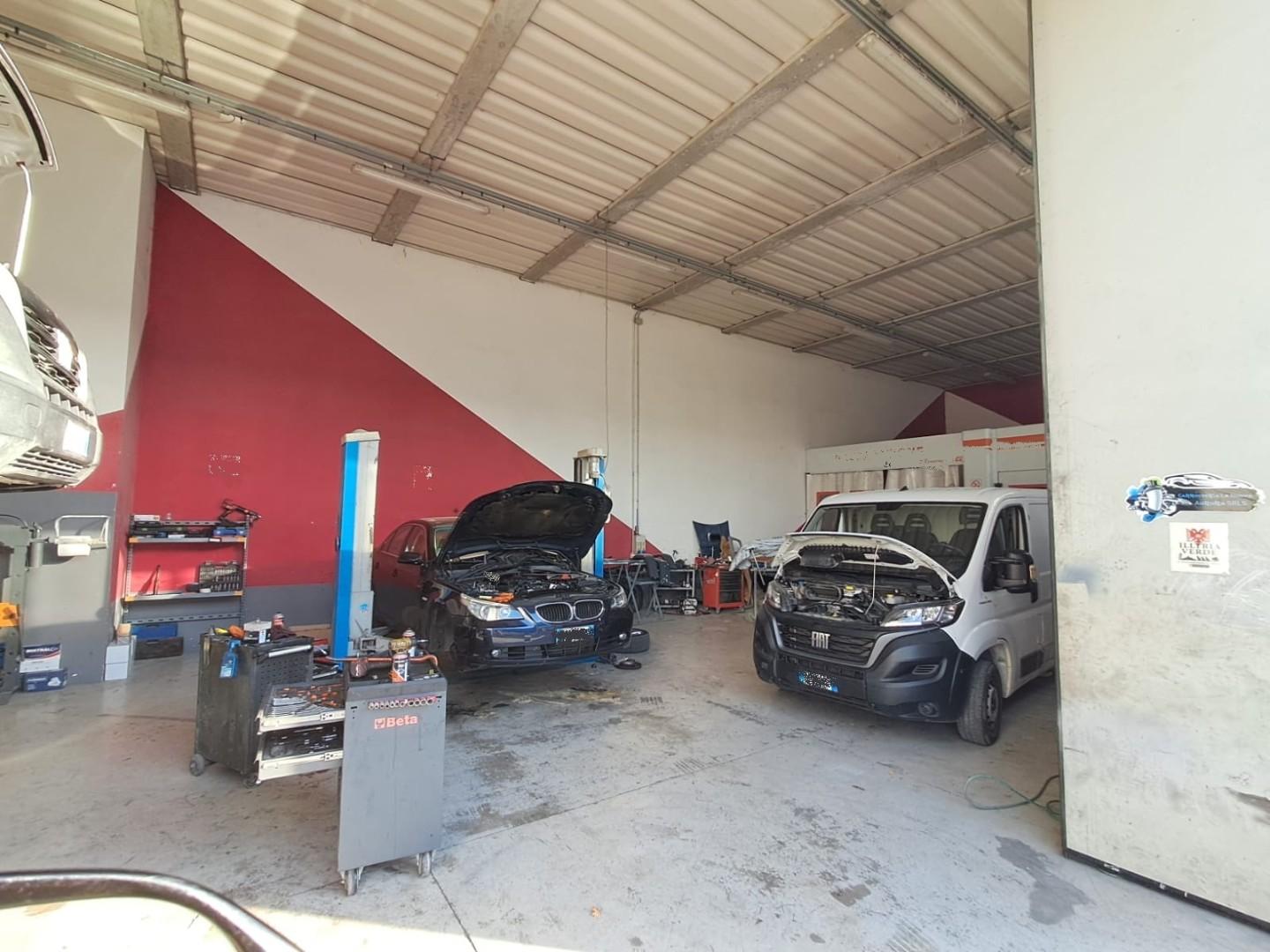 Capannone in affitto, Pisa ospedaletto