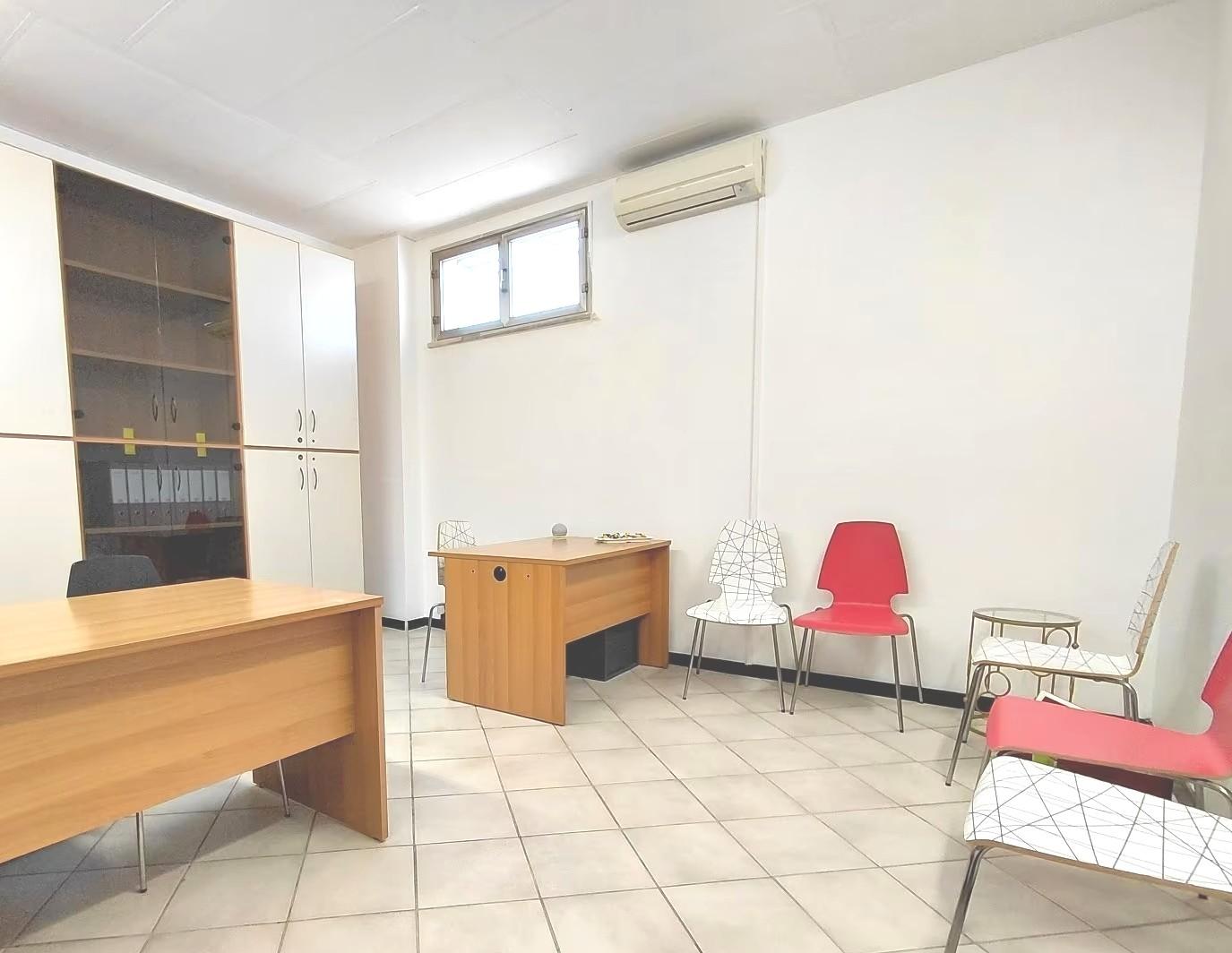 Ufficio ristrutturato, Pontedera il chiesino