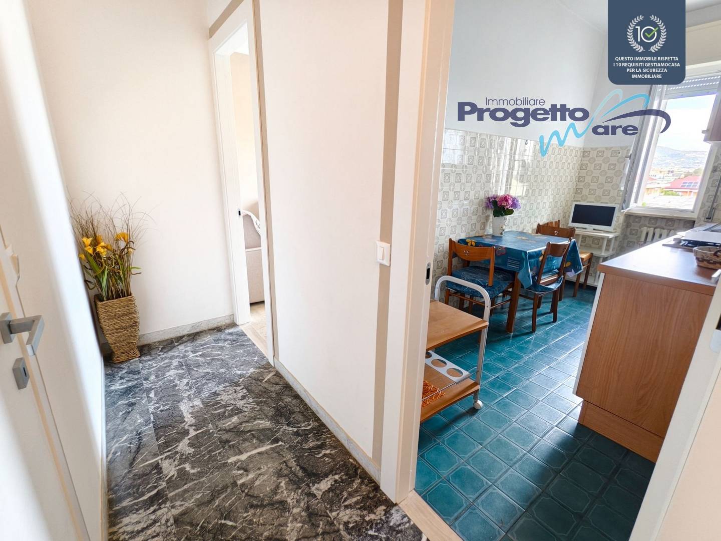 Appartamento Trilocale in vendita a Borghetto Santo Spirito