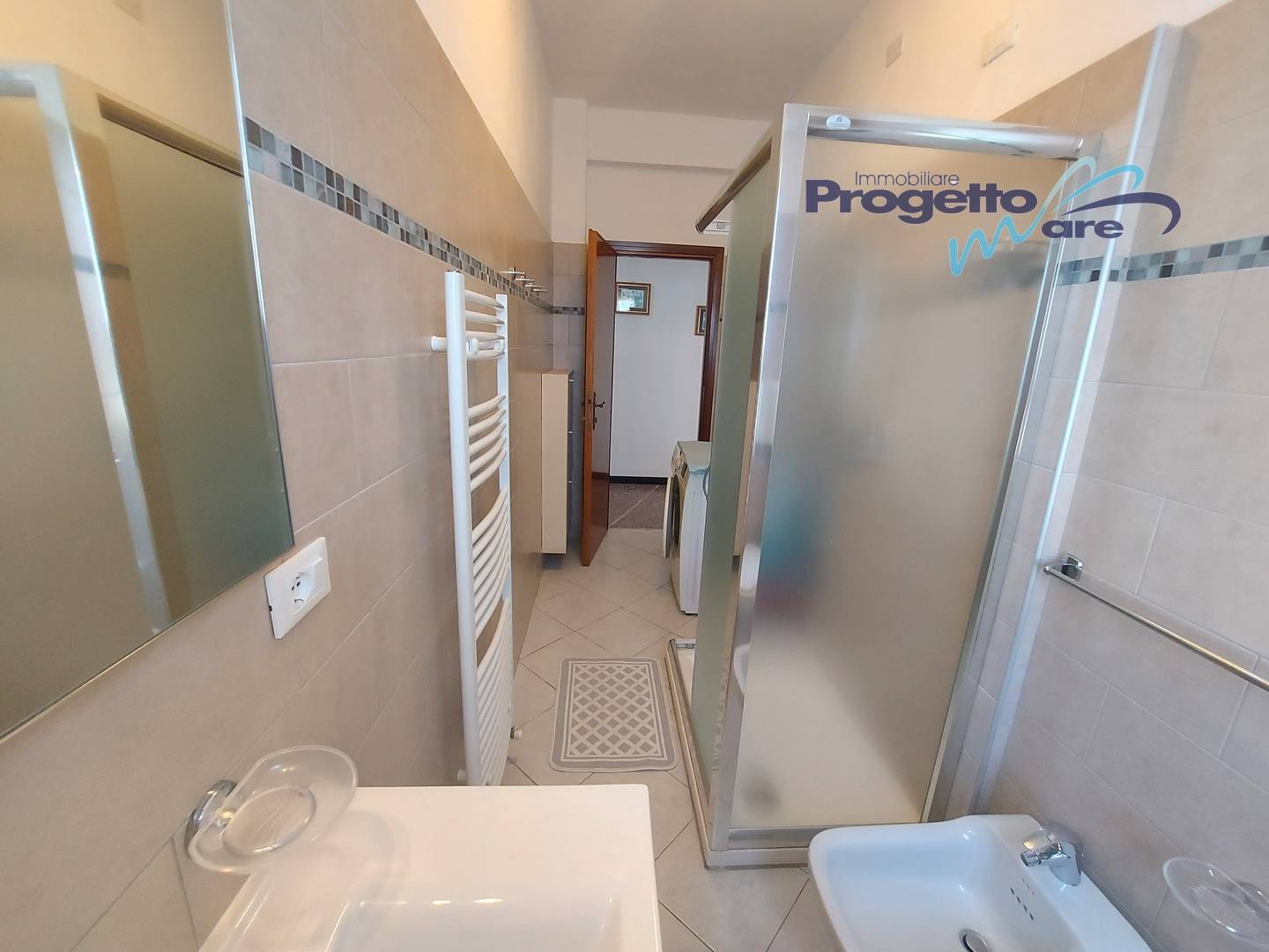 Appartamento Quadrilocale in vendita a Pietra Ligure, Europa - Battisti