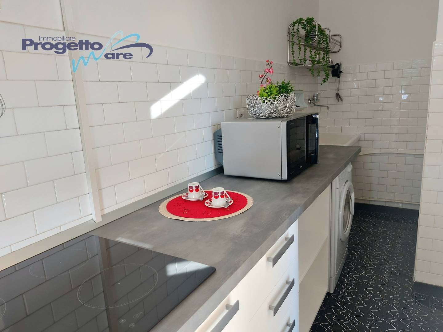 Appartamento Bilocale in vendita a Pietra Ligure, Santa Corona