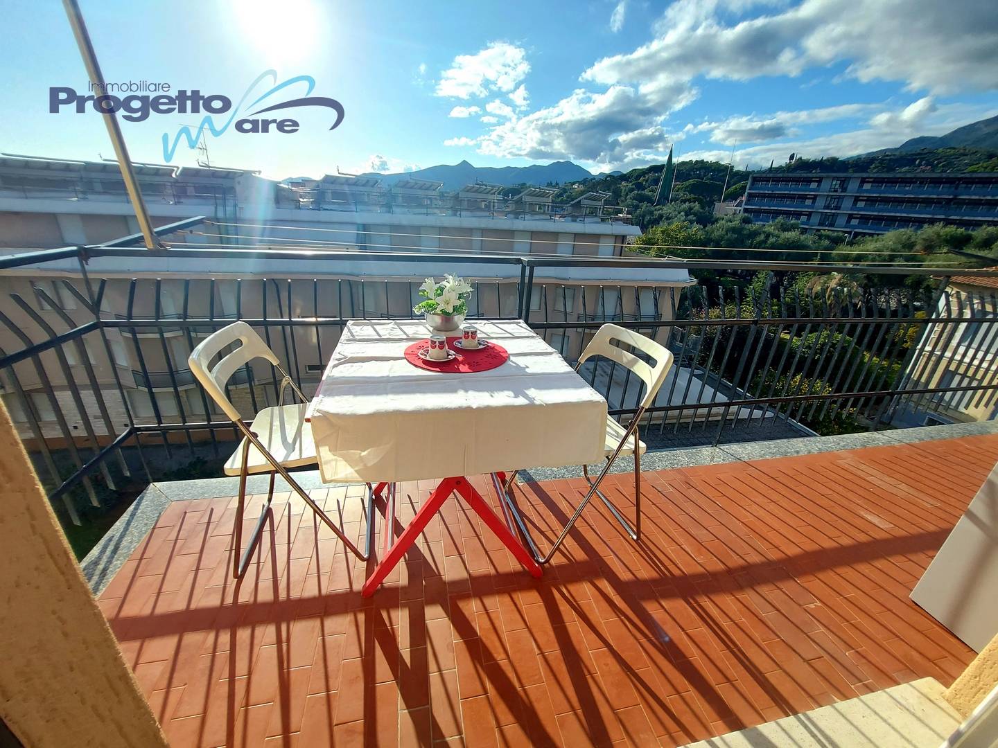 Appartamento Bilocale in vendita a Pietra Ligure, Santa Corona